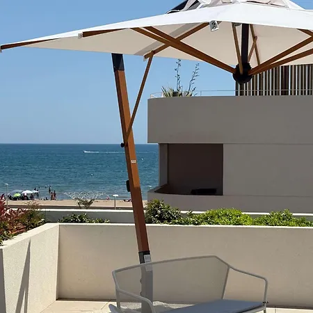 Api Archipel Classic * 발라 플라주