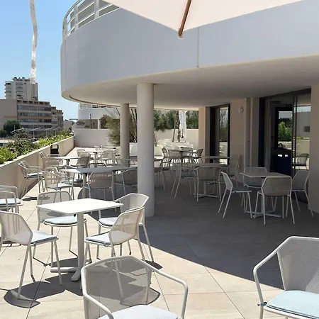 아파트 Api Archipel Classic